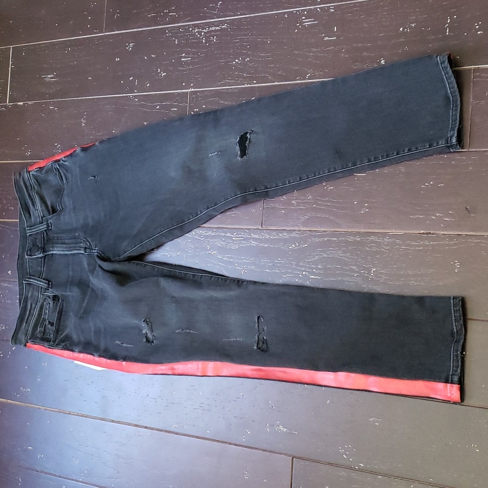 Express  ×Victor Oladipo Stretch +Hyper Stretch slim 28×30 black distressed NWT